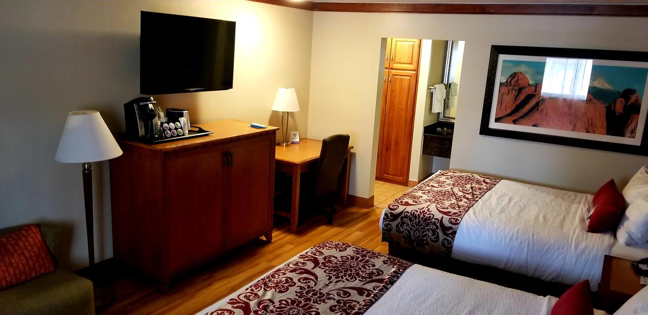 Best Western Plus Greenwell Inn - thumb 2