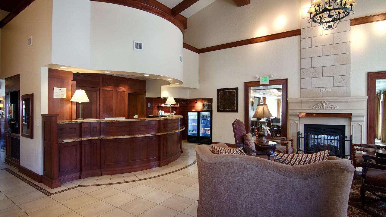 Best Western Plus Greenwell Inn - thumb 26