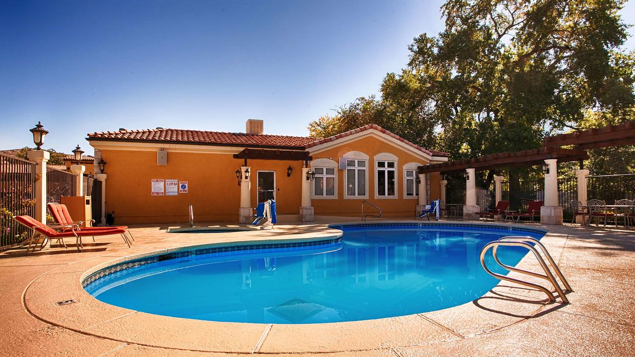 Best Western Plus Greenwell Inn - thumb 13