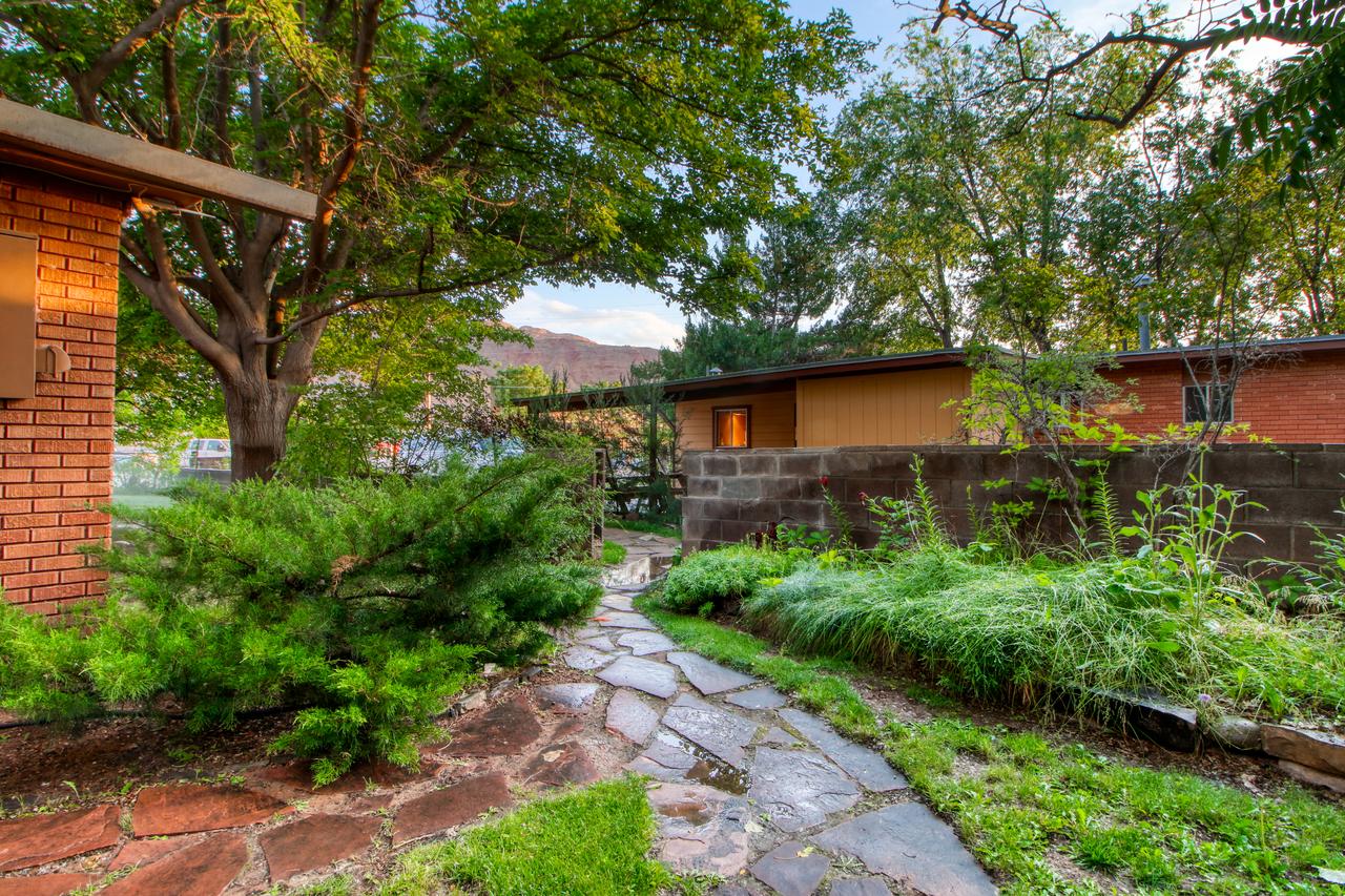 Creekside Cowa-Bungalow! - thumb 8