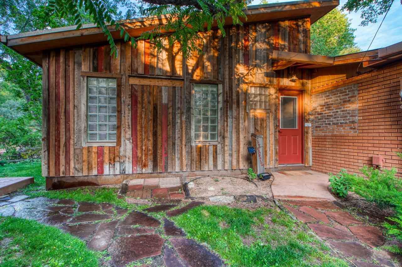 Creekside Cowa-Bungalow! - thumb 16