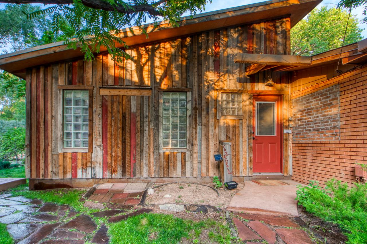 Creekside Cowa-Bungalow! - thumb 9