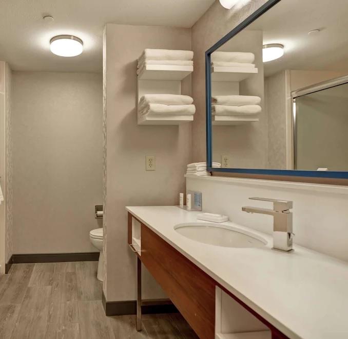 Hampton Inn Moab - thumb 8