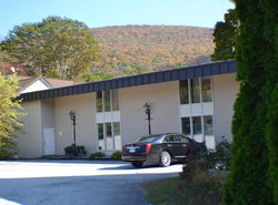 Toll Road Inn