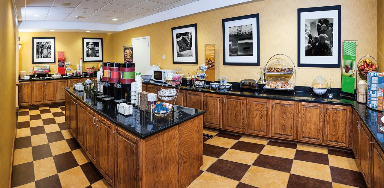 Hampton Inn & Suites Chesapeake-Square Mall - thumb 18