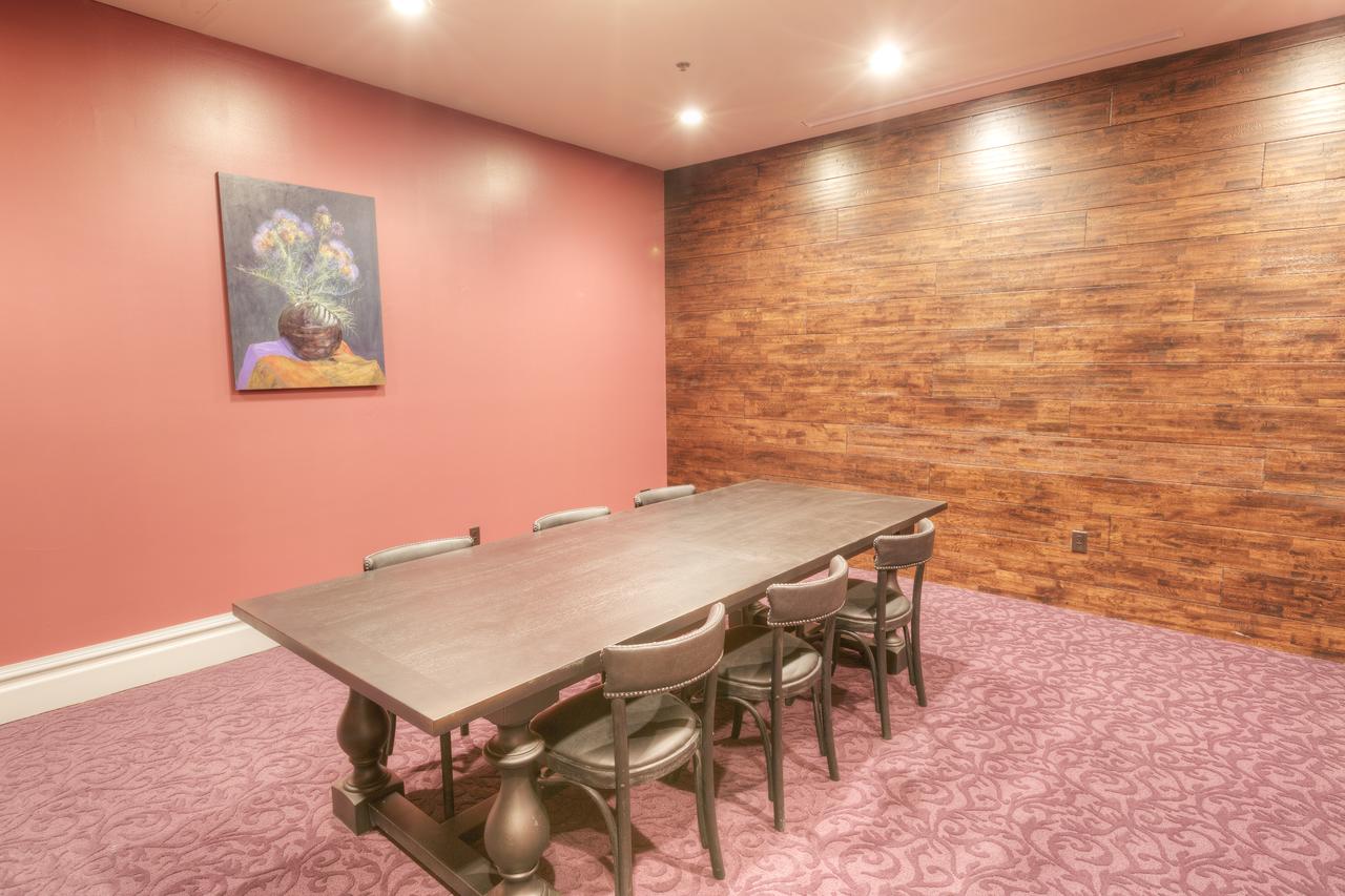 Montvale Hotel - thumb 13