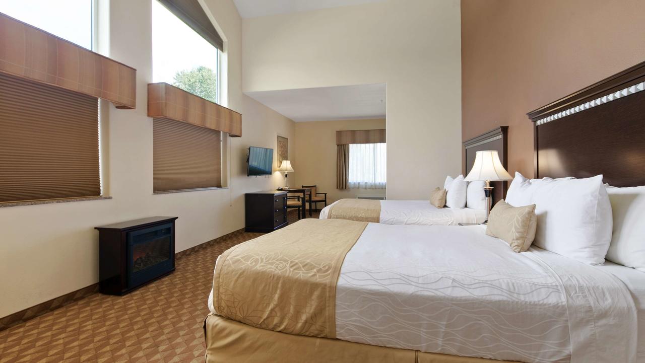 Best Western Plus Battleground Inn & Suites - thumb 4