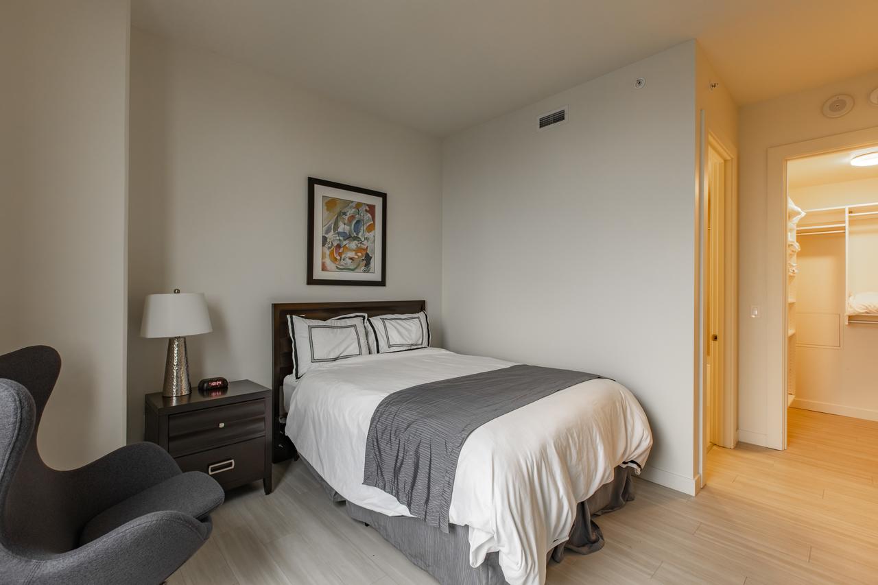 SoBe Downtown Seattle Apartments - thumb 15