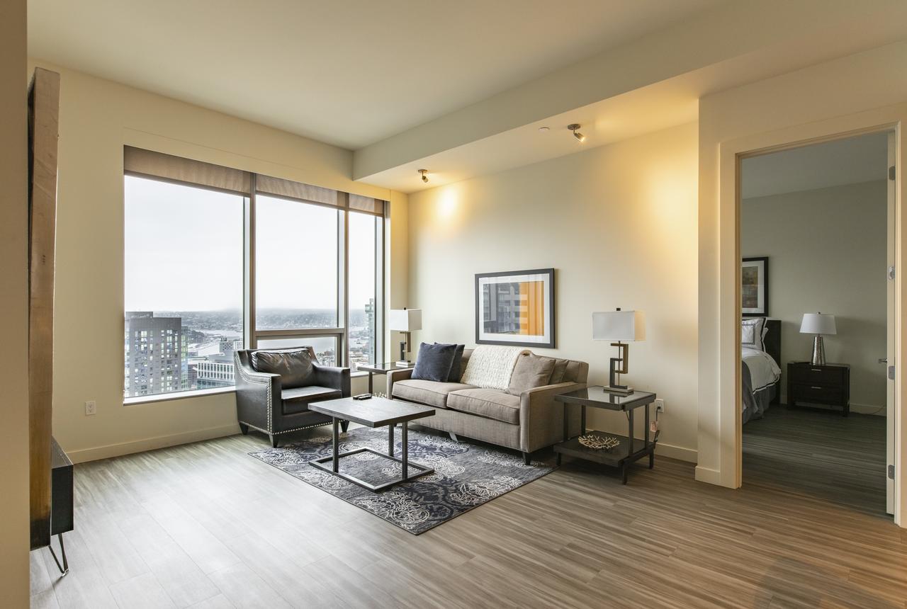 SoBe Downtown Seattle Apartments - thumb 14