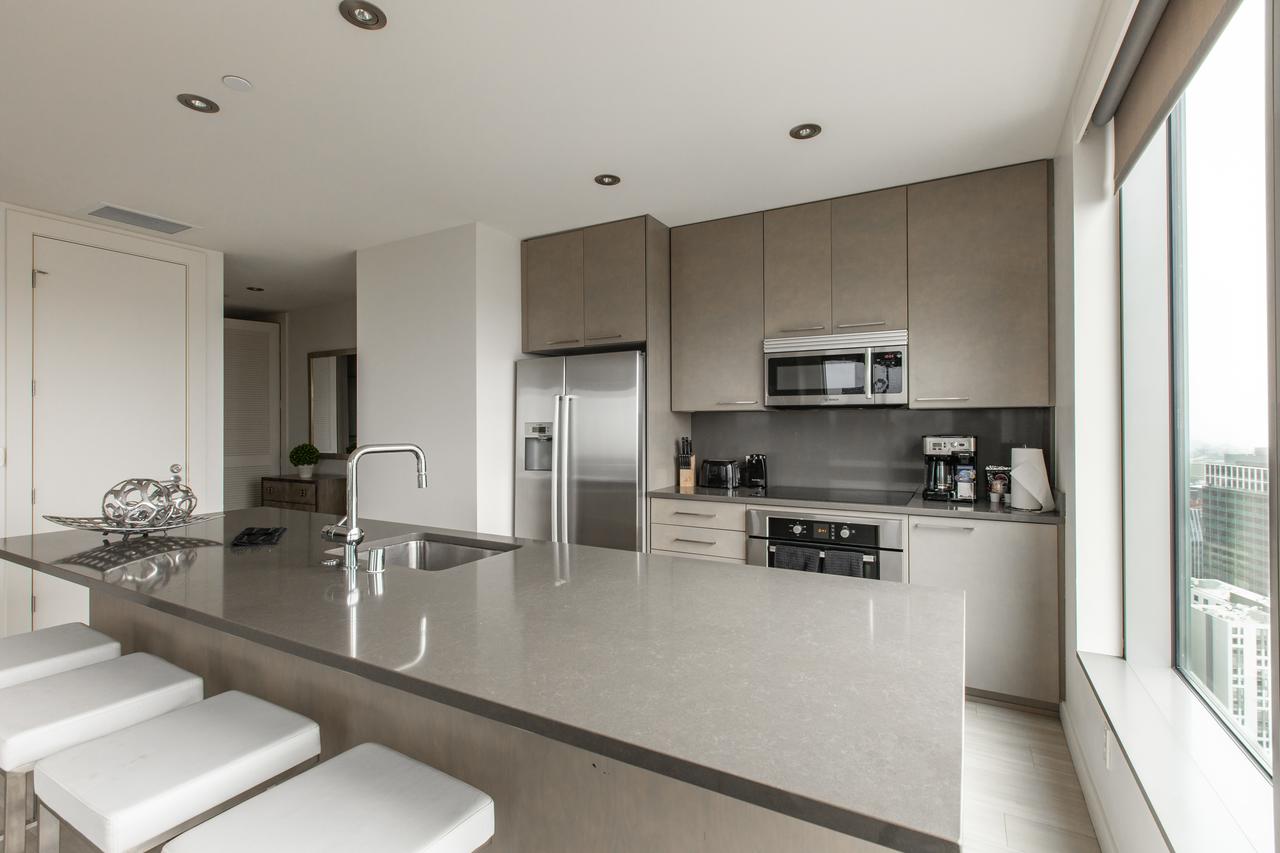 SoBe Downtown Seattle Apartments - thumb 20