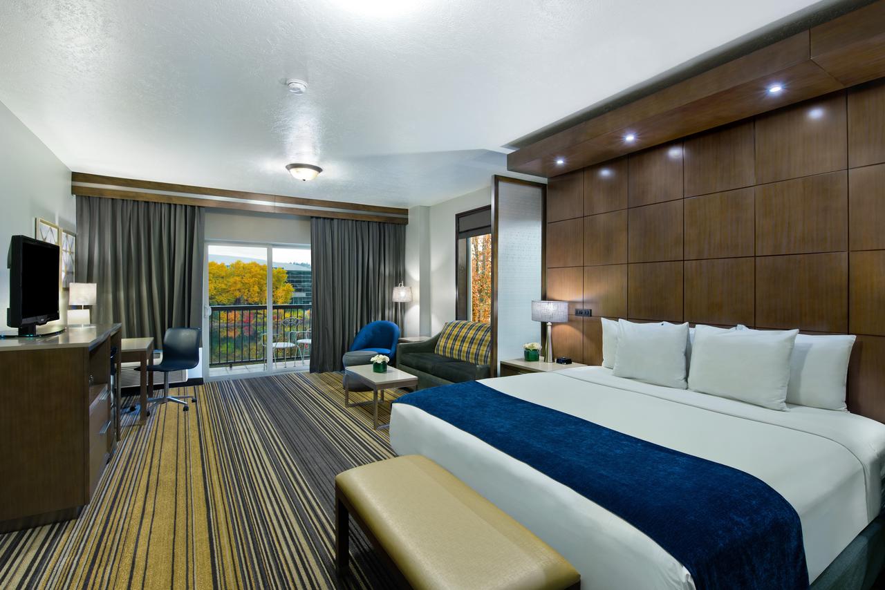 Oxford Suites Spokane - thumb 18