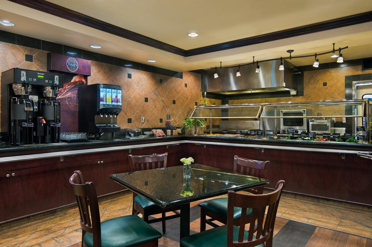 Oxford Suites Spokane - thumb 44