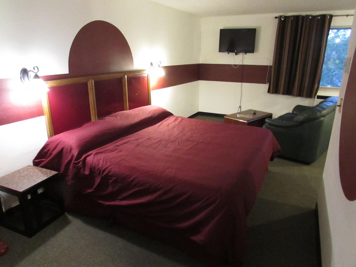 Kennewick Suites - thumb 5
