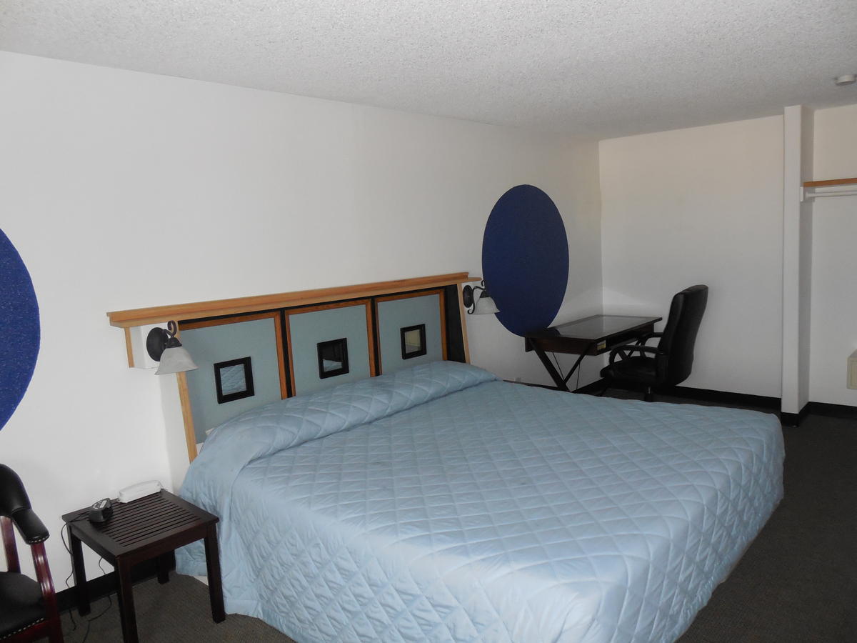 Kennewick Suites - thumb 28