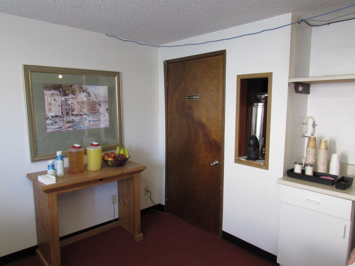 Kennewick Suites - thumb 4