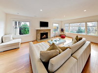 346 West Kinnear Place Home Accommodation Philadelphia