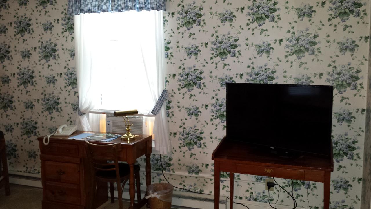 The Country Inn Of Berkeley Springs - thumb 40