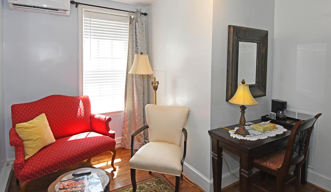 The Country Inn Of Berkeley Springs - thumb 34