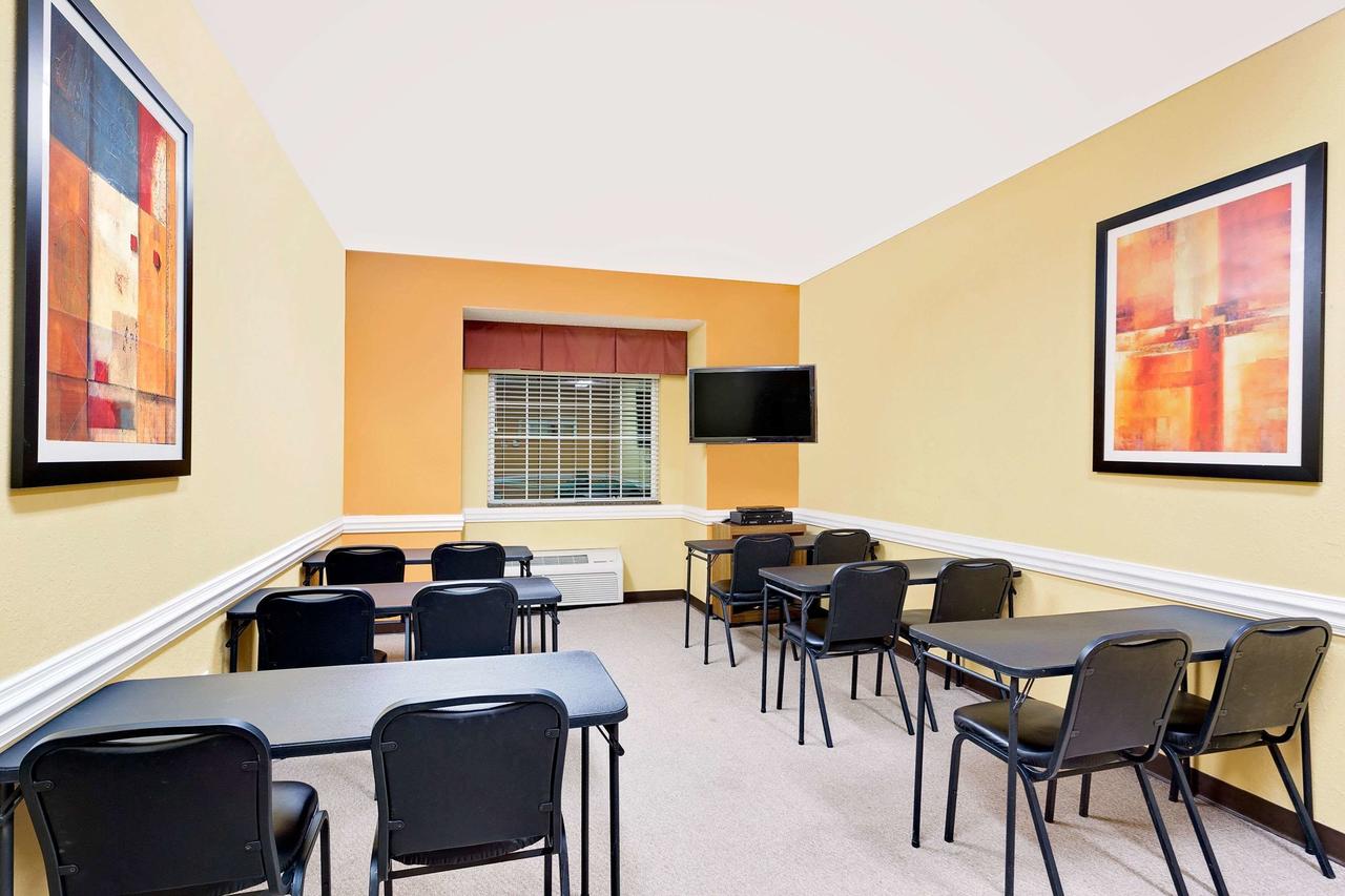 Microtel Inn & Suites By Wyndham Princeton - thumb 14