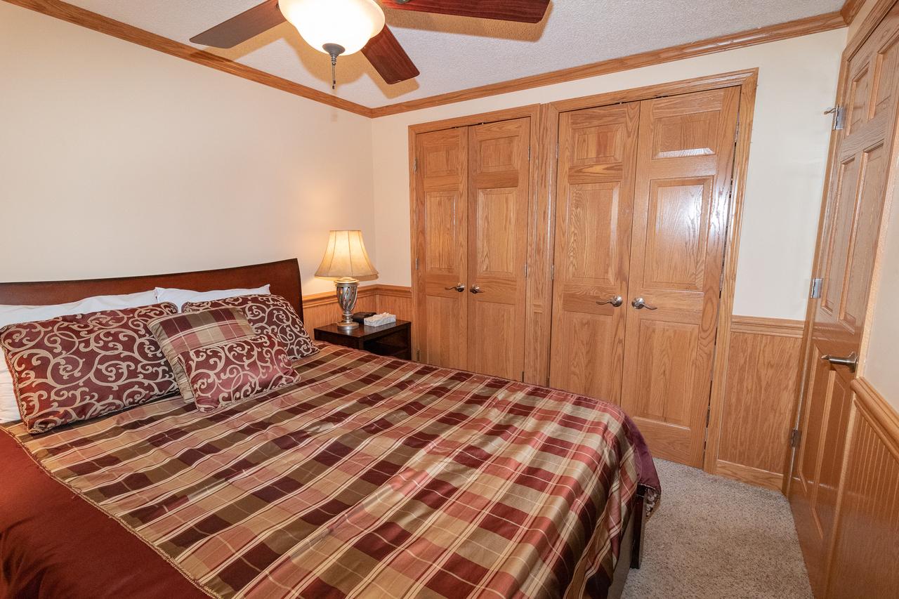 Mountaintop Condos - thumb 17