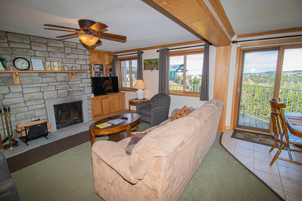 Mountaintop Condos - thumb 3