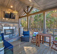 'Little Lucky Star' with Pond Boat  Pasture View - Accommodation Philadelphia