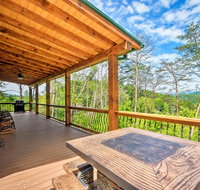 'Southern Spirit' Cabin - 1 Mile to Bryson City - Accommodation Philadelphia