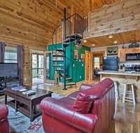 'Trot Inn' Bryson City Cabin with Hot Tub  Fire Pit - Accommodation Philadelphia