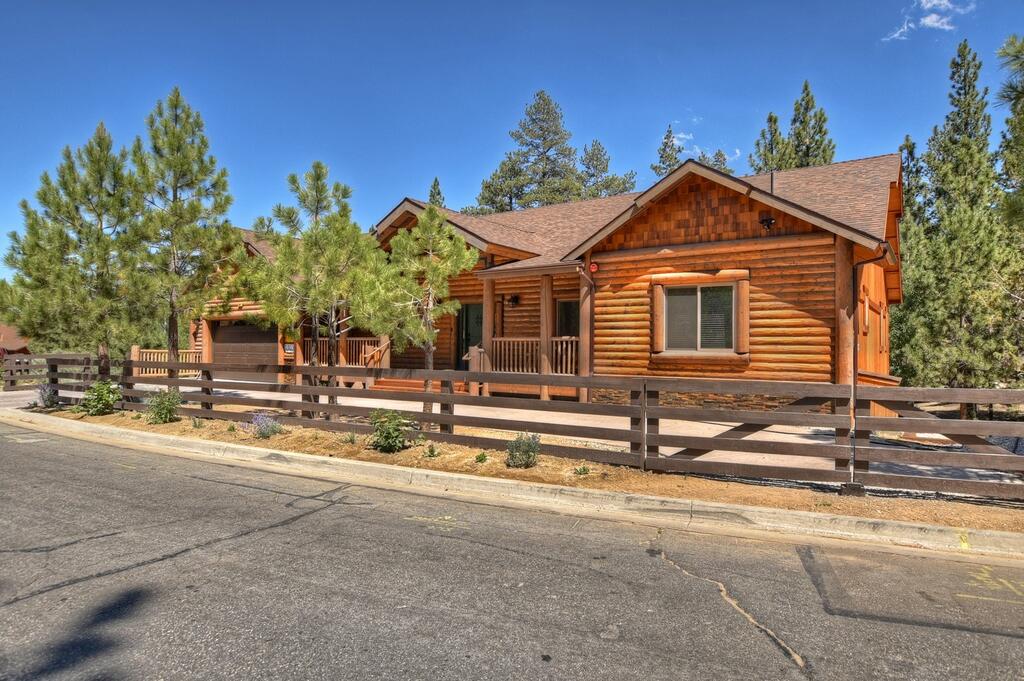 009 Eagle Creek Lodge Cabin - thumb 0