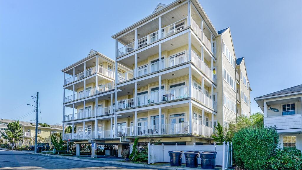 101 Key Largo - thumb 1