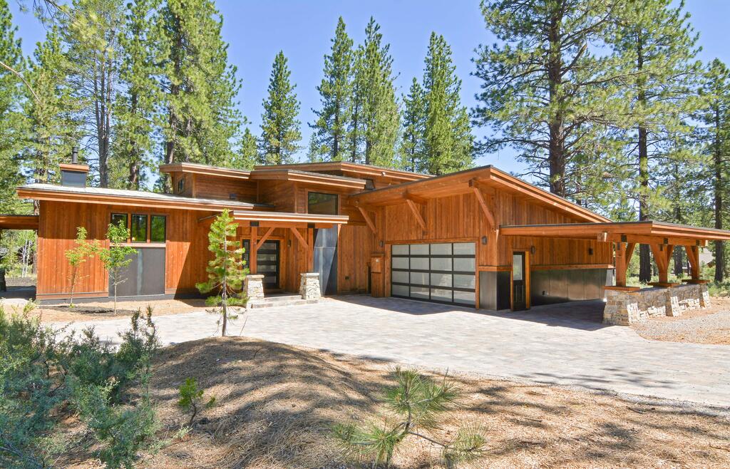 11090 Henness Road Home - thumb 0