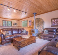 12050 Viking Way  Classic 3 BR / 2 BA Near Tahoe Donner Ski Area - Accommodation Philadelphia