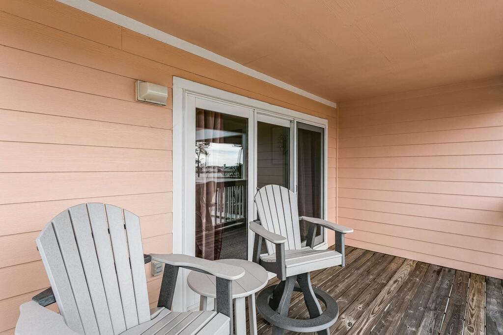 16038 Innerarity Pt Rd - thumb 1