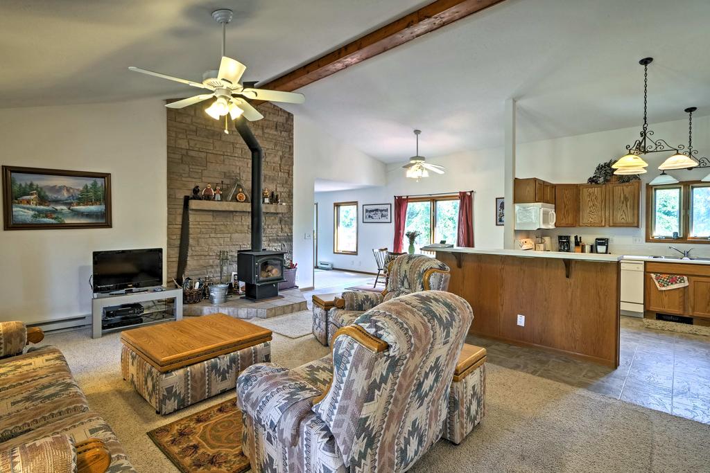 2-Acre Fairplay Cabin With Deck And BBQ - Near Breck! - thumb 2