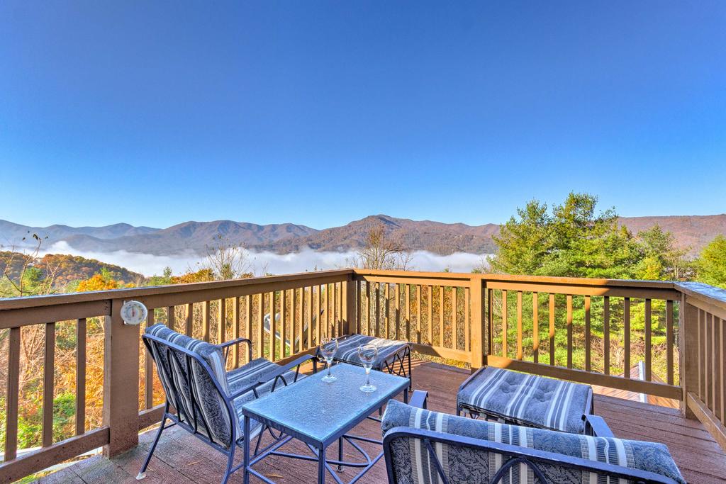 20-Acre Waynesville Estate With Game Room & Mtn Views - thumb 0