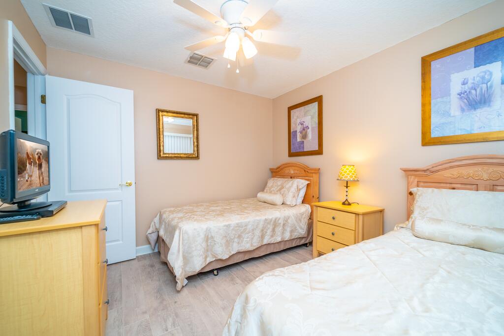345OBC-Needs Place (SR) - thumb 3