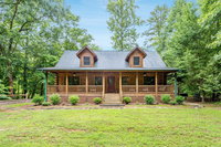 347 Redbird Drive Home Accommodation Philadelphia