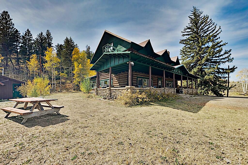 468JRKBC Home - thumb 3