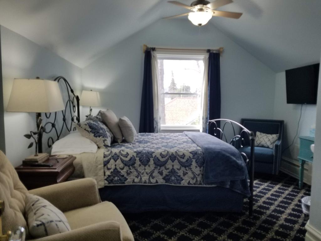 Abbey House Inn - thumb 0