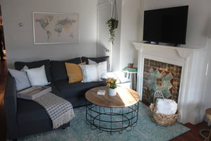 Accentuated Apartment In Manayunk
