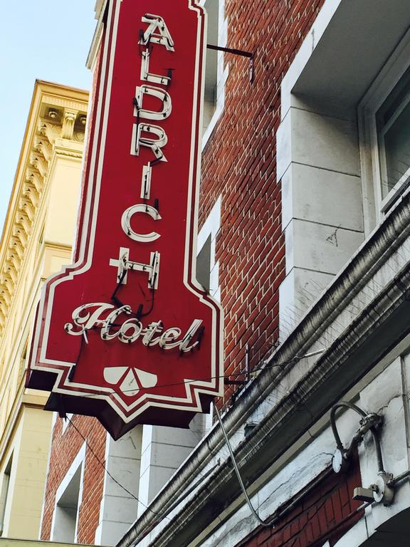 Aldrich Hotel - thumb 3