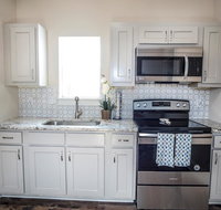 Beautiful Guest House on New Built Home Near Downtown - Accommodation Philadelphia