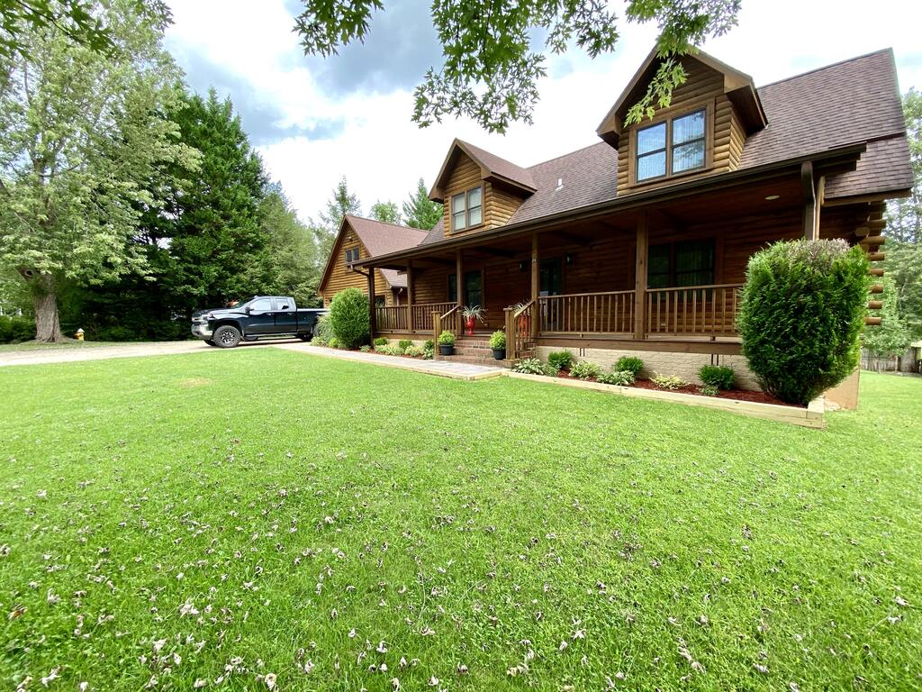 Beautiful Private Suite Near Pisgah & DuPont - thumb 0