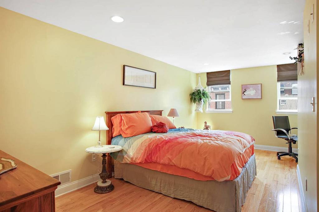 Bella Vista - Sleeps 5 - Patio Deck