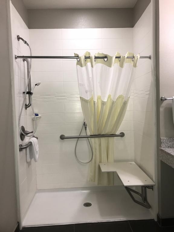 Best Western Plus Tech Medical Center Inn - thumb 3