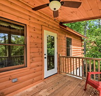 Cabin with Fire Pit - 8 Mi to Murphy River Walk - Accommodation Philadelphia