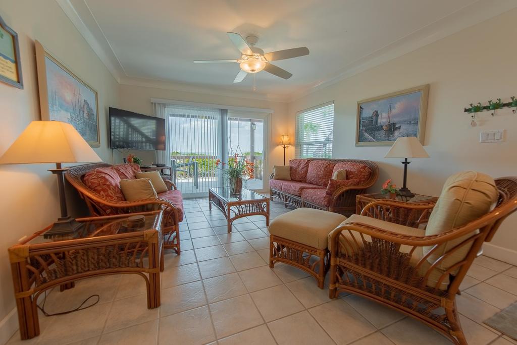 Capri Condo A - thumb 3