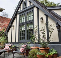 Charming Claremont Cottage in Heart of Berkeley - Accommodation Philadelphia