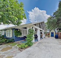 Charming Cottage w/ Chic Decor -- Walk to Downtown home - Accommodation Philadelphia