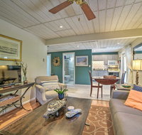 Chesapeake Beach Apt. Walk to Bay Beach  Marina - Accommodation Philadelphia